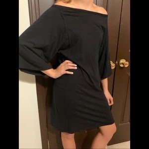 LA MADE BLACK DRESS WITH WINGED SLEEVES XS